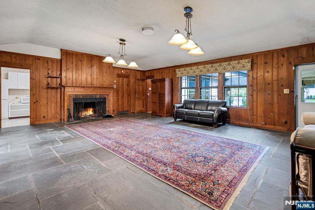 82 Winsor Place Glen Ridge, NJ 07028 - Photo 9 of 16