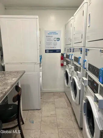 $1,050 | 5 Broadway, Unit 213, Troy, NY 12180