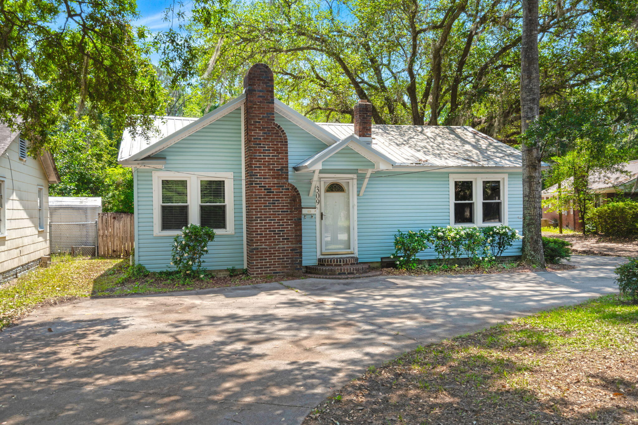 309 Padgett Loop Walterboro, SC 29488 - Photo 2 of 25 2