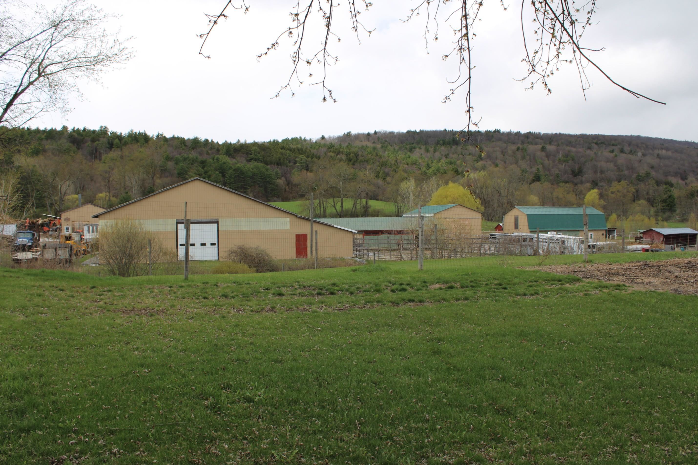 1374 Us Route Wallingford, VT 05773 - Photo 4 of 71