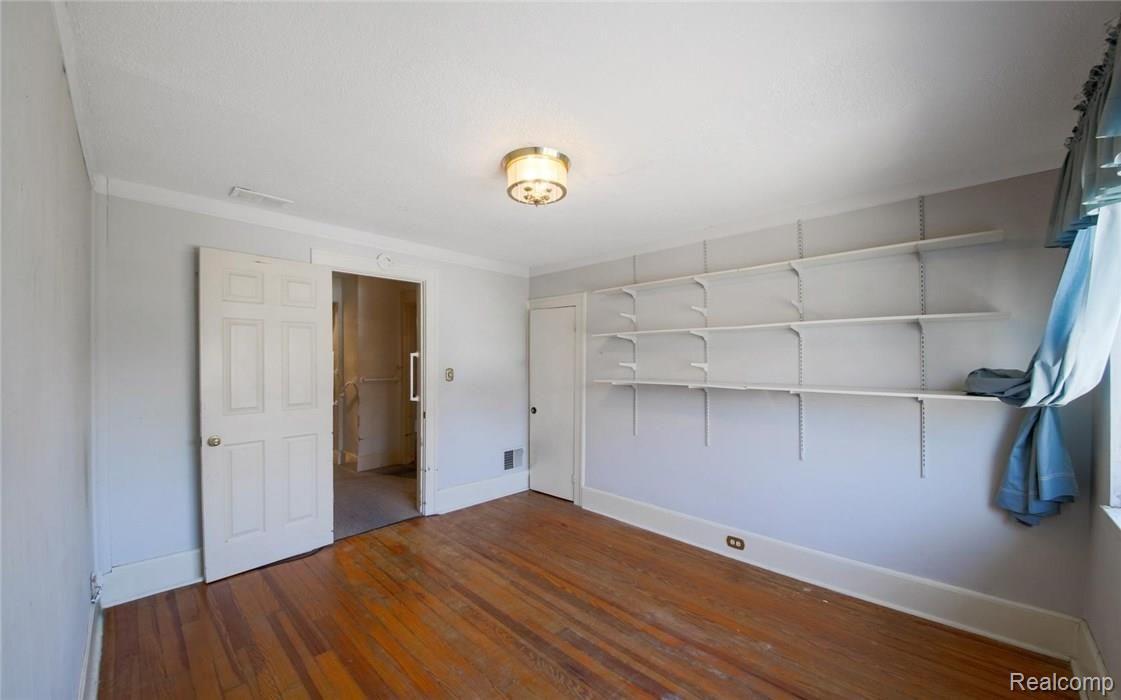 780 Neff Road Grosse Pointe, MI 48230 - Photo 26 of 31 10-photo-web-1680x1050-113631.jpg