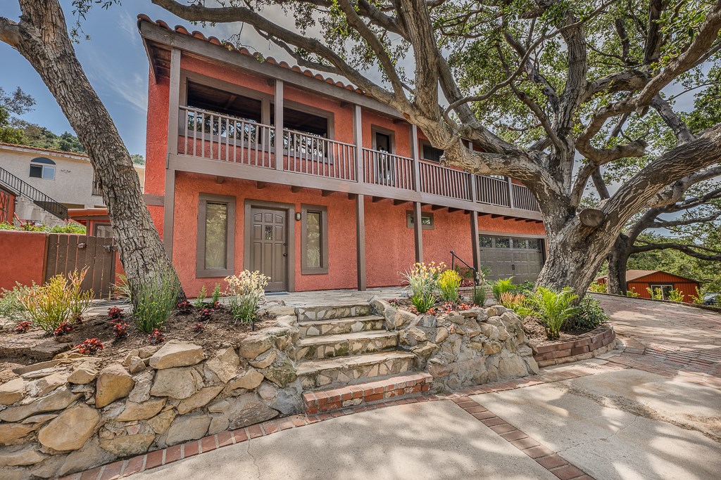 7834 Lilac Lane Simi Valley, CA 93063 - Photo 1 of 32