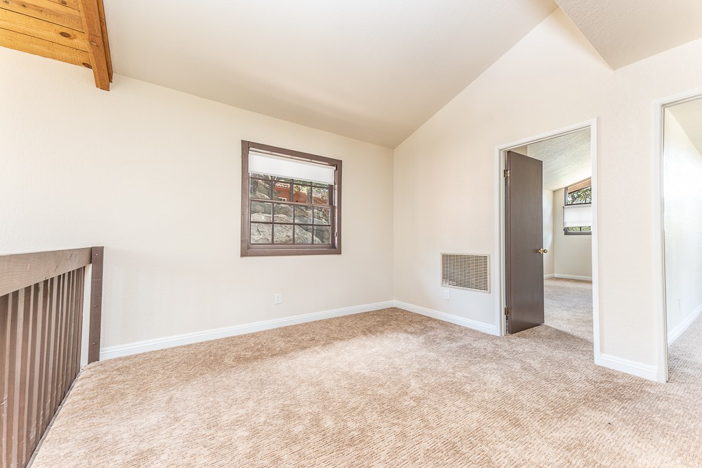 7834 Lilac Lane Simi Valley, CA 93063 - Photo 29 of 32