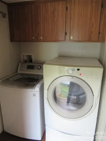 $950 | 2400 Skyview Lane, Lincolnton, NC 28092