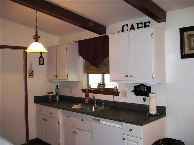 2608 Denmark Road Columbus, OH 43232 - Photo 8 of 17 Gallery Image 8