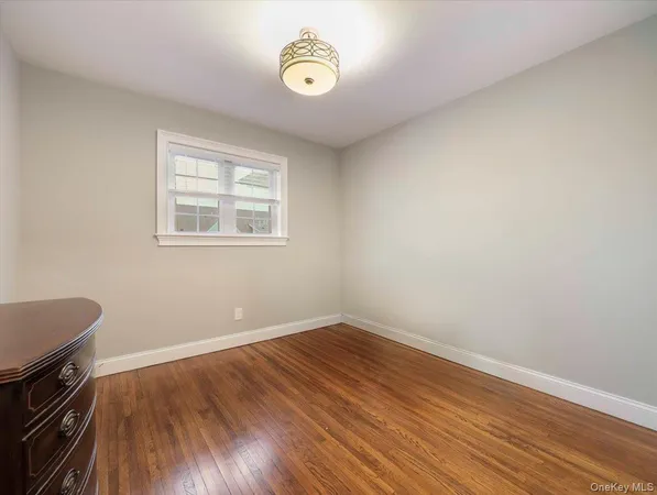 $865,000 | 5 Indian Drive, West Nyack, NY 10994