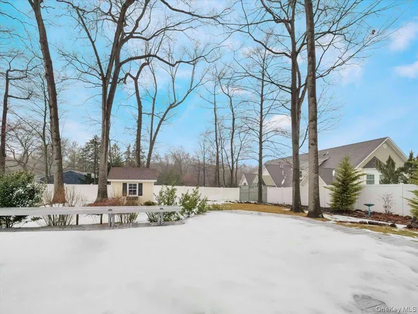 $865,000 | 5 Indian Drive, West Nyack, NY 10994