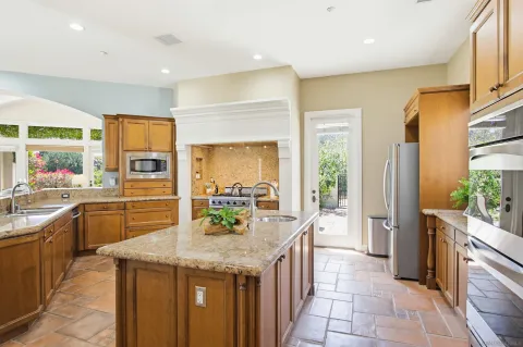 $4,295,000 | 8235 Caminito Santaluz Norte, San Diego, CA 92127