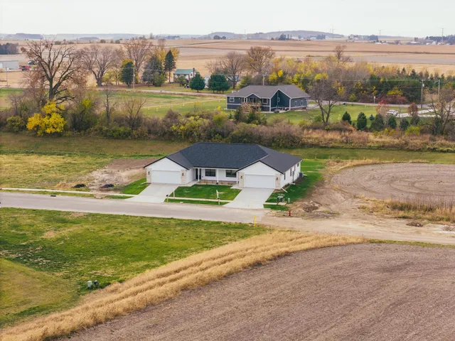 $339,900 | 284 Santa Maria Drive, Arlington, WI 53911