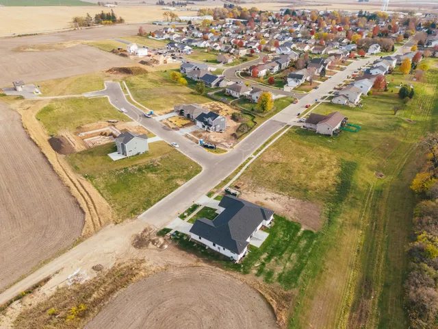 $339,900 | 284 Santa Maria Drive, Arlington, WI 53911