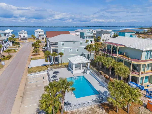 $1,625,000 | 50 Calle Marbella, Pensacola Beach, FL 32561
