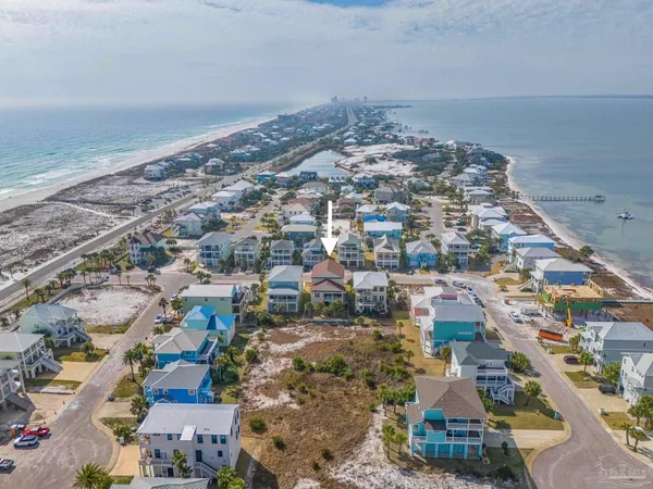 $1,625,000 | 50 Calle Marbella, Pensacola Beach, FL 32561