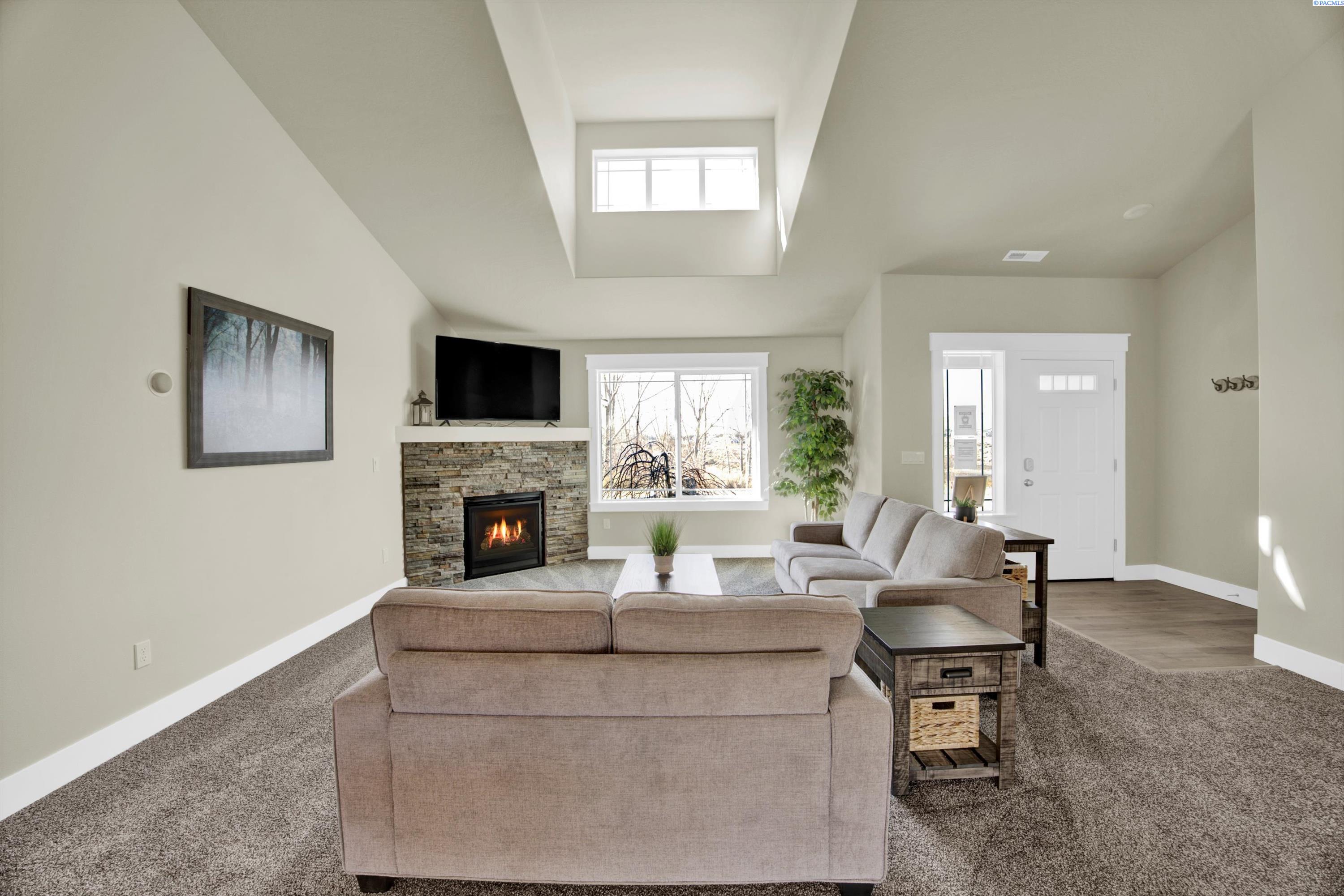 105503 East Badger Road Kennewick, WA 99338 - Photo 10 of 29 Gallery Image 10