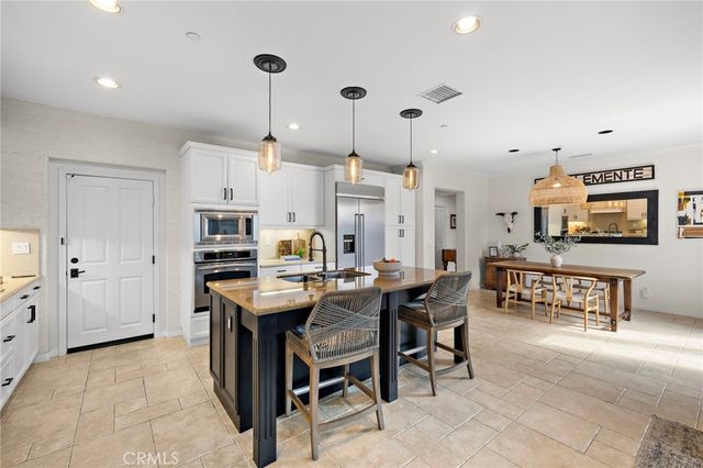 $1,850,000 | 16 Via Destino, San Clemente, CA 92673