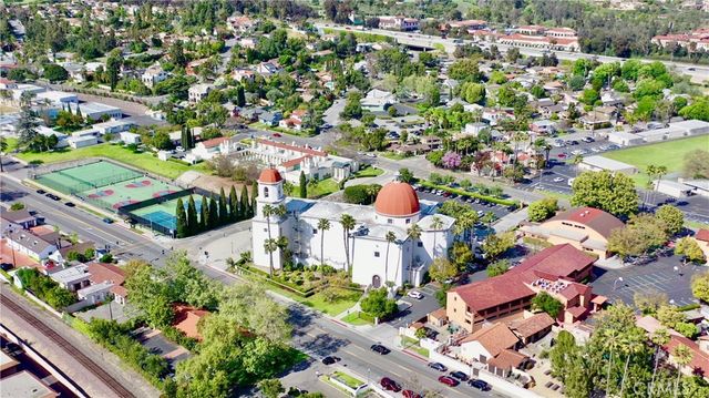 $1,850,000 | 16 Via Destino, San Clemente, CA 92673