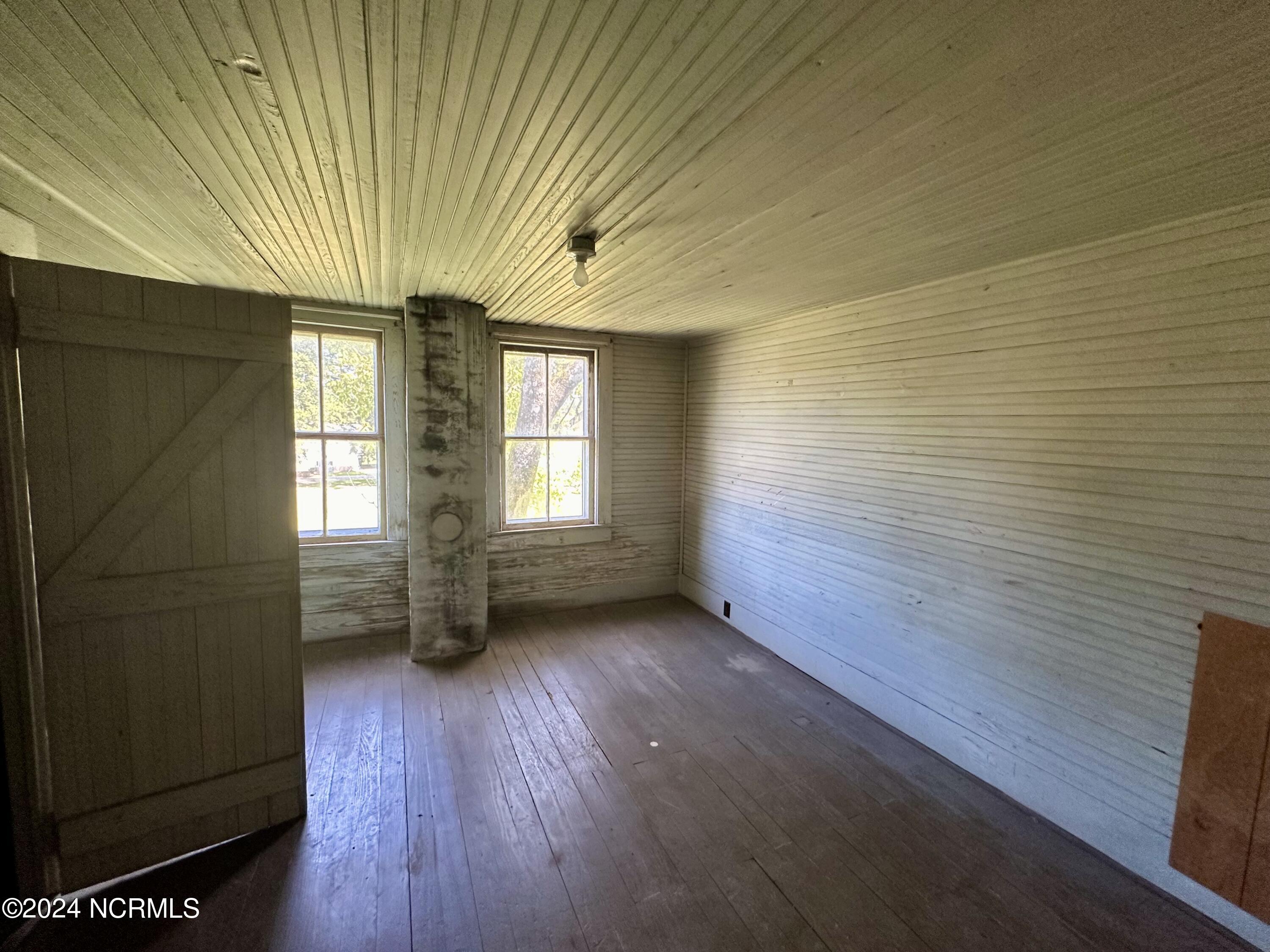 114 Rhodes Avenue Windsor, NC 27983 - Photo 17 of 26 IMG_1785