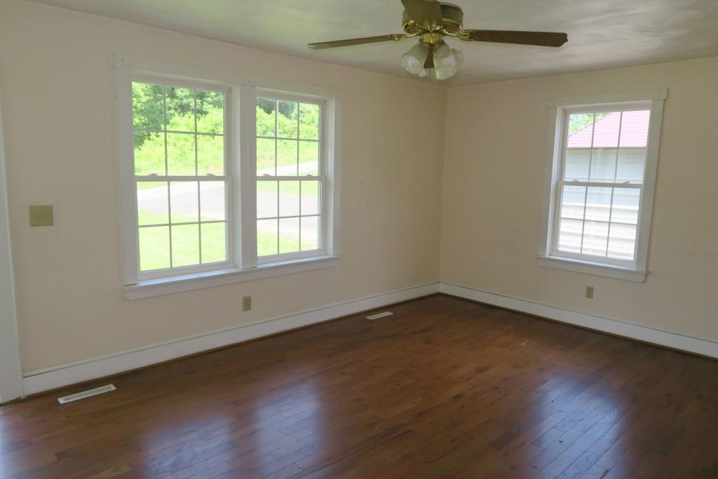 500 Old Ferrum Road Ferrum, VA 24088 - Photo 5 of 13 Living Room