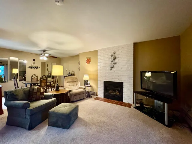 $224,900 | 6302 Mineral Point Road, Unit 213, Madison, WI 53705
