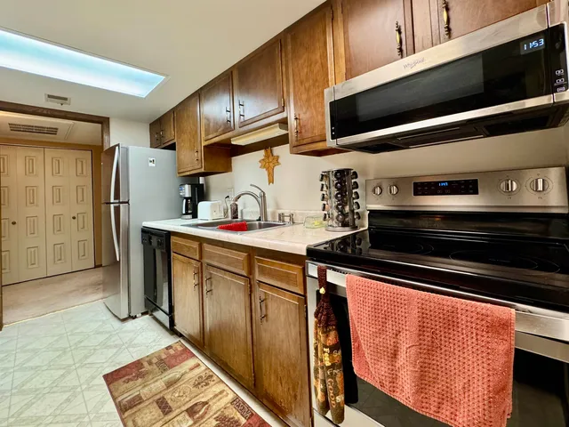 $224,900 | 6302 Mineral Point Road, Unit 213, Madison, WI 53705