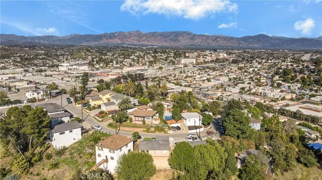 $850,000 | 3924 Dwiggins Street, Los Angeles, CA 90063