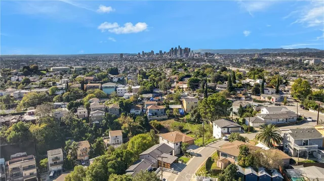 $850,000 | 3924 Dwiggins Street, Los Angeles, CA 90063