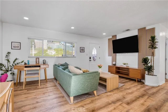 $850,000 | 3924 Dwiggins Street, Los Angeles, CA 90063