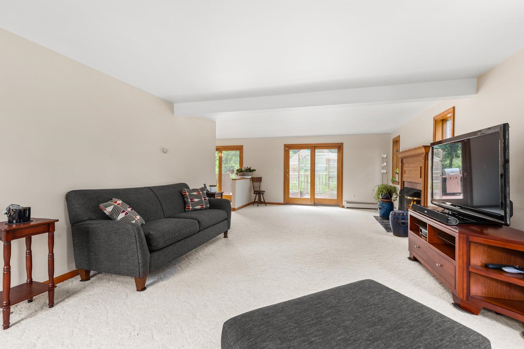 160 Varney Road Dover, NH 03820 - Photo 15 of 38