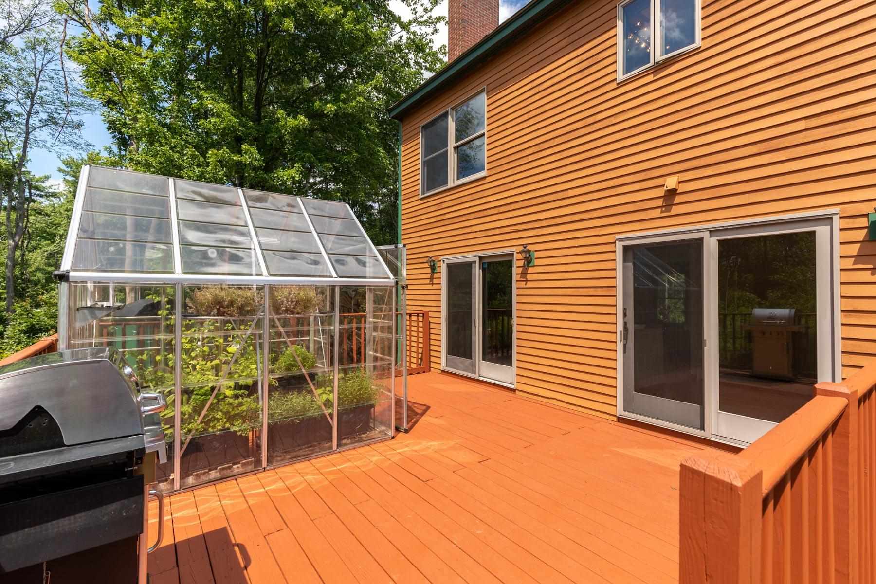 160 Varney Road Dover, NH 03820 - Photo 7 of 38