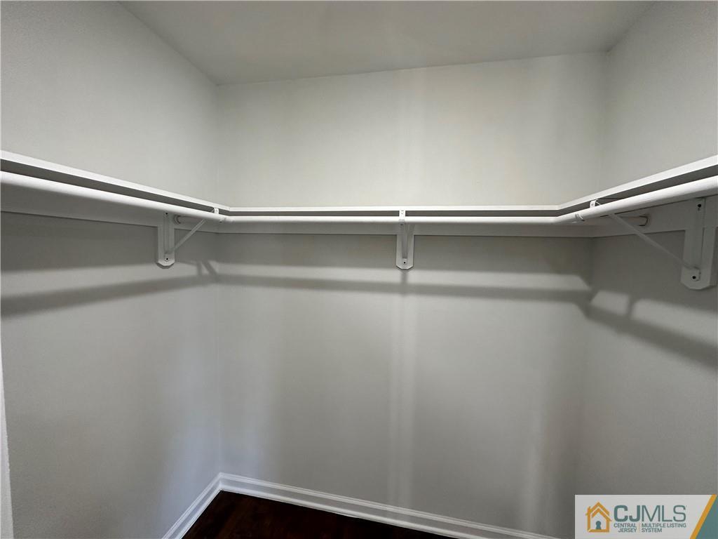 3305 Hana Road Edison, NJ 08817 - Photo 22 of 41