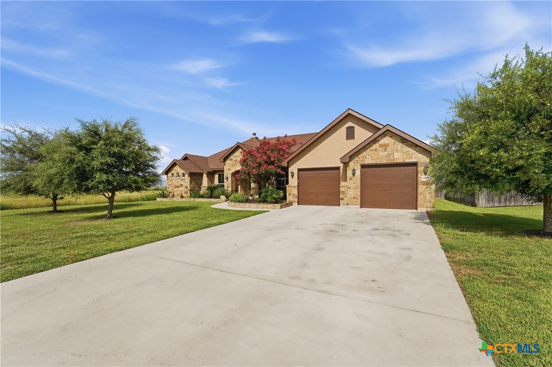 4572 Prairie Summit Seguin, TX 78155 - Photo 3 of 46