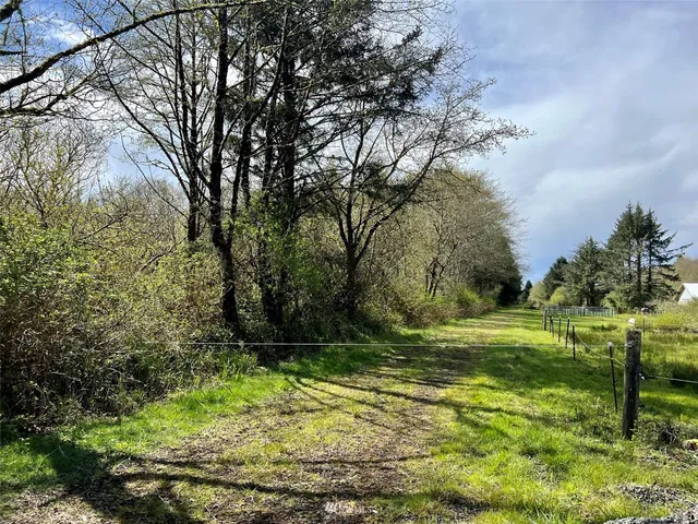 $275,000 | 30 South State Route 105, Grayland, WA 98547