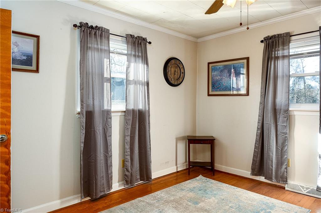 498 Virginia Road Lexington, NC 27295 - Photo 9 of 21 Gallery Image 9