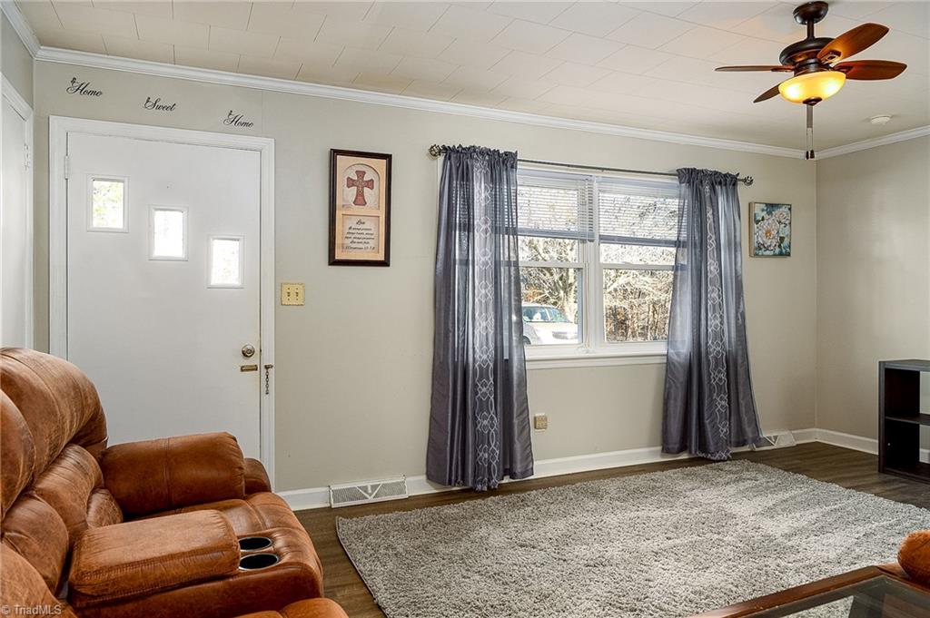 498 Virginia Road Lexington, NC 27295 - Photo 10 of 21 Gallery Image 10