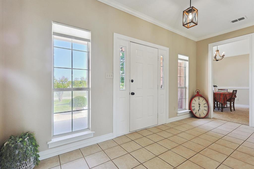 3289 Mitchell Road Krum, TX 76249 - Photo 4 of 38