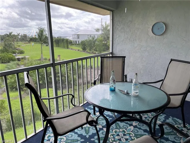 $3,650 | 111 Palm Drive, Unit 4, Naples, FL 34112
