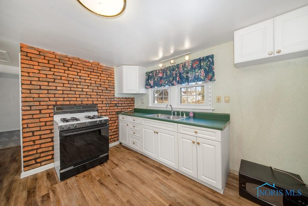 5913 Chippewa Road Toledo, OH 43613 - Photo 13 of 32 Gallery Image 13