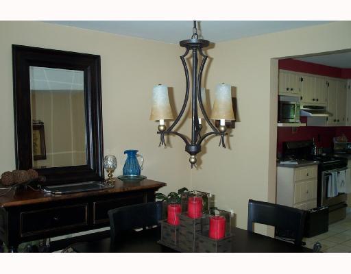 230 Rockingham Road Pittsburgh, PA 15238 - Photo 8 of 8 Gallery Image 8