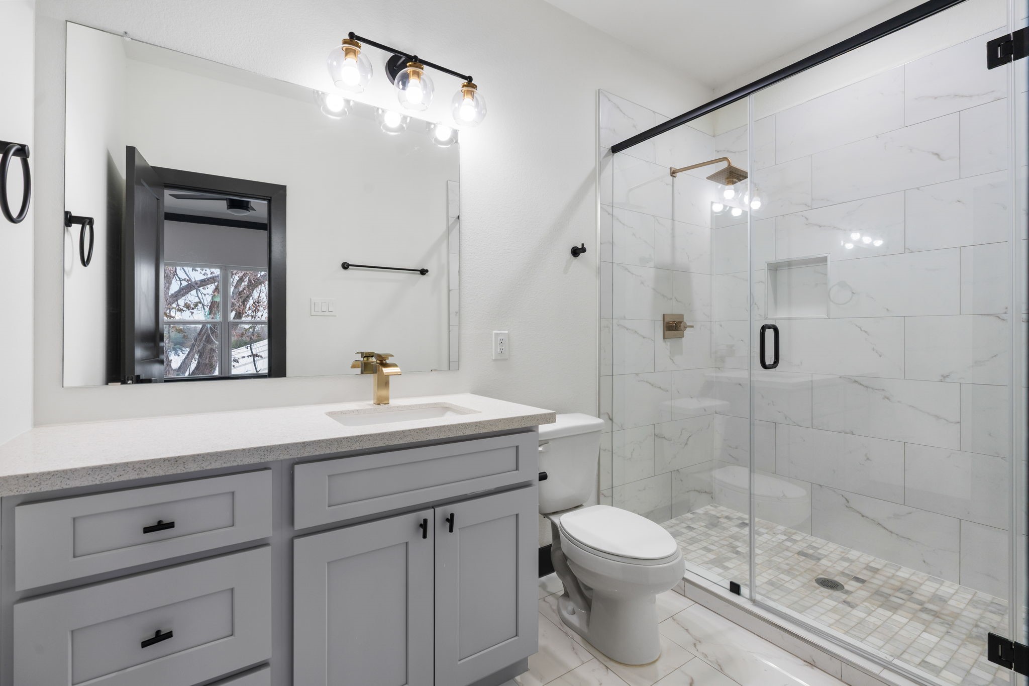 911 Panama Street Houston, TX 77009 - Photo 18 of 22