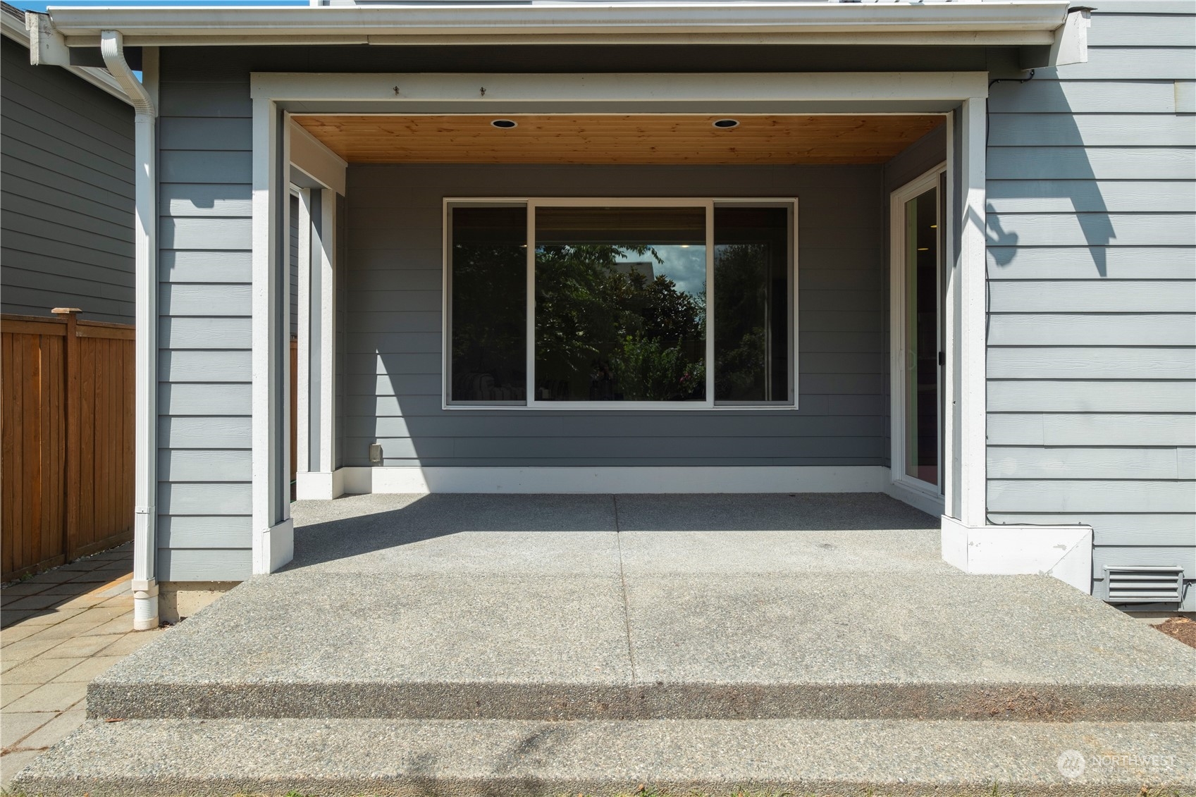 5525 Northeast 7th Place Renton, WA 98059 - Photo 26 of 30 a view of entrance front of the house