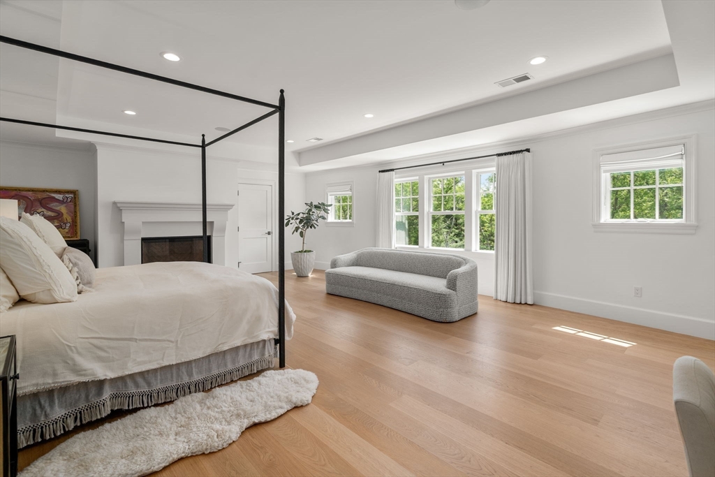4 Wilson Way Dover, MA 02030 - Photo 17 of 38