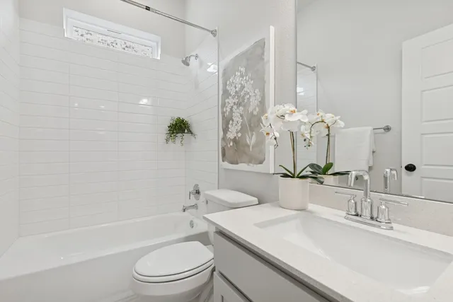 $388,950 | 1409 South Brook Drive, Leander, TX 78641