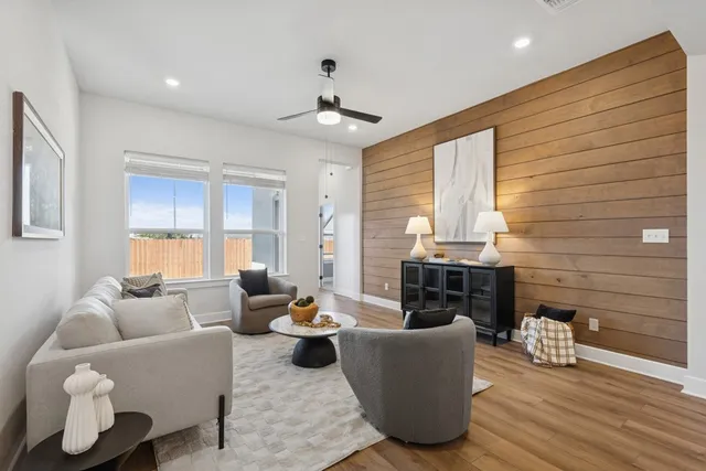 $388,950 | 1409 South Brook Drive, Leander, TX 78641