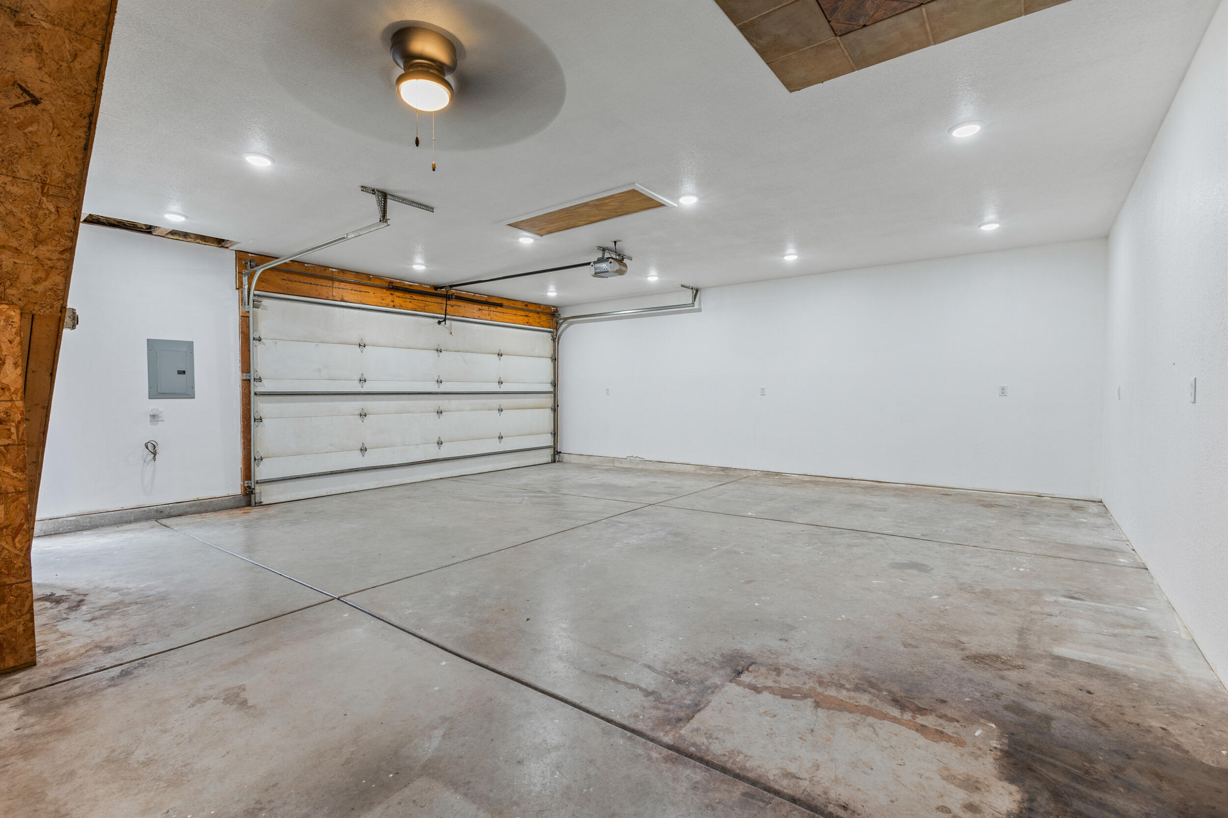 8413 Fox River Road Waterford, WI 53185 - Photo 21 of 26 Garage Space