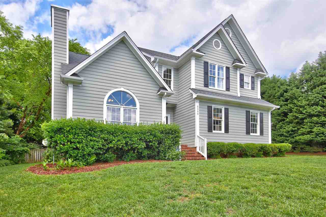 5300 Halcott Court Raleigh, NC 27613 - Photo 3 of 23 Exterior Front
