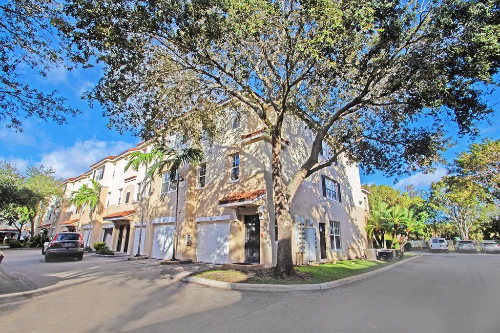 5860 West Sample Road, Unit 204 Coral Springs, FL 33067 - Photo 36 of 36 not sure