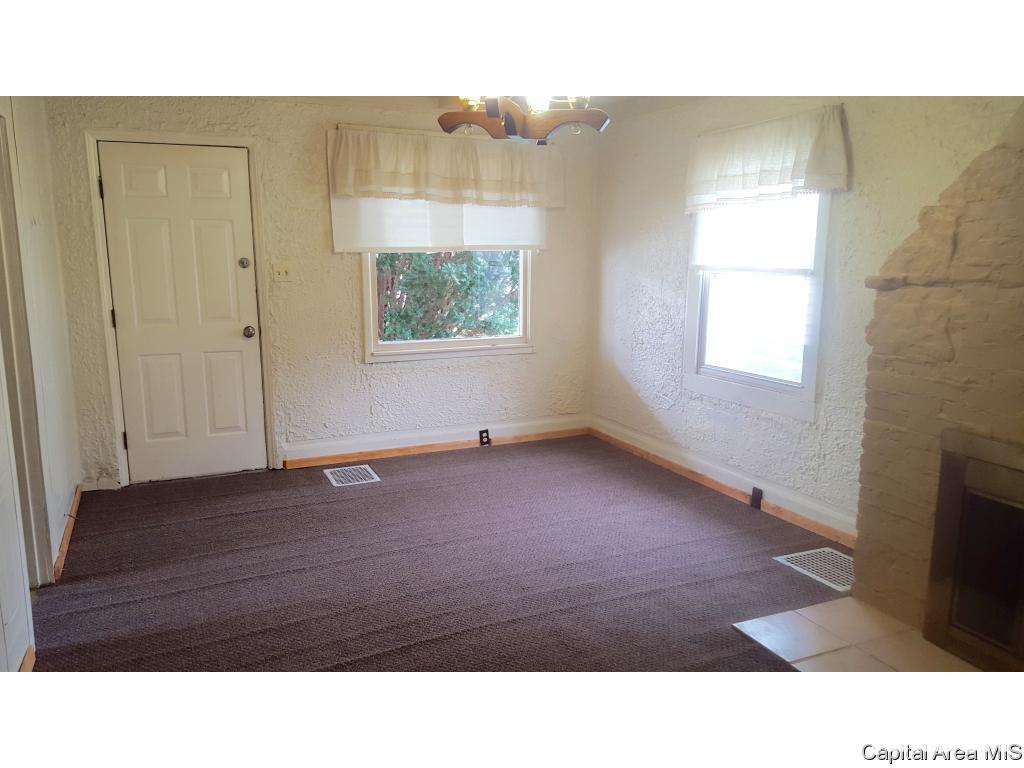 2242 South 13th Street Springfield, IL 62703 - Photo 6 of 24