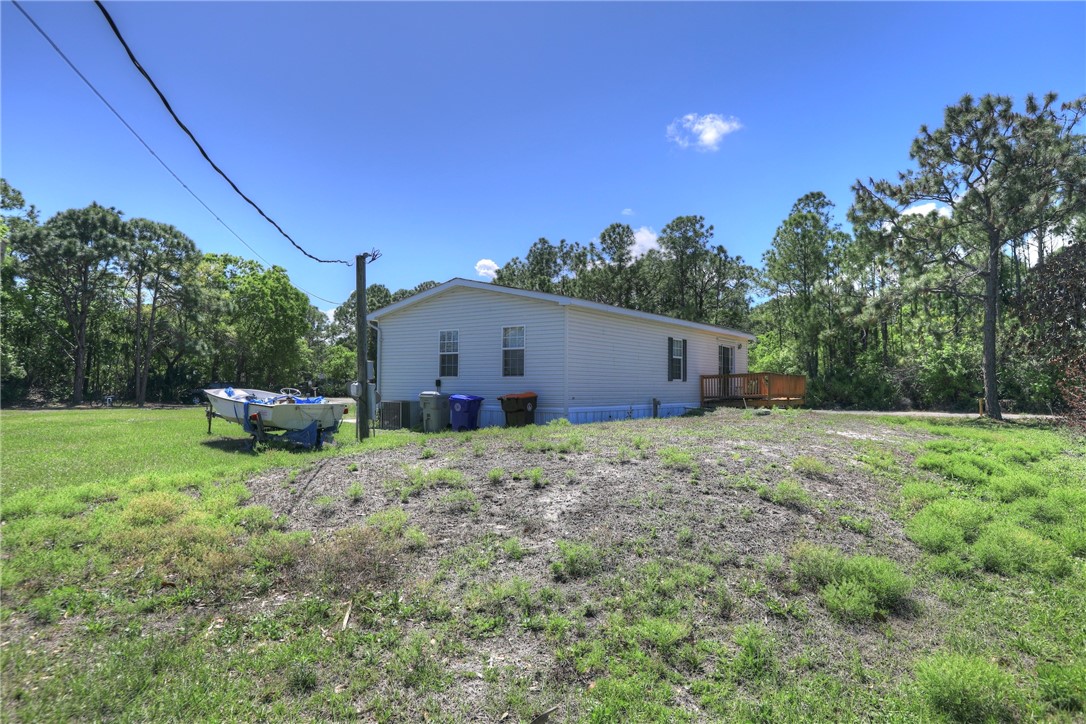 7820 Russell Street Sebastian, FL 32958 - Photo 28 of 36