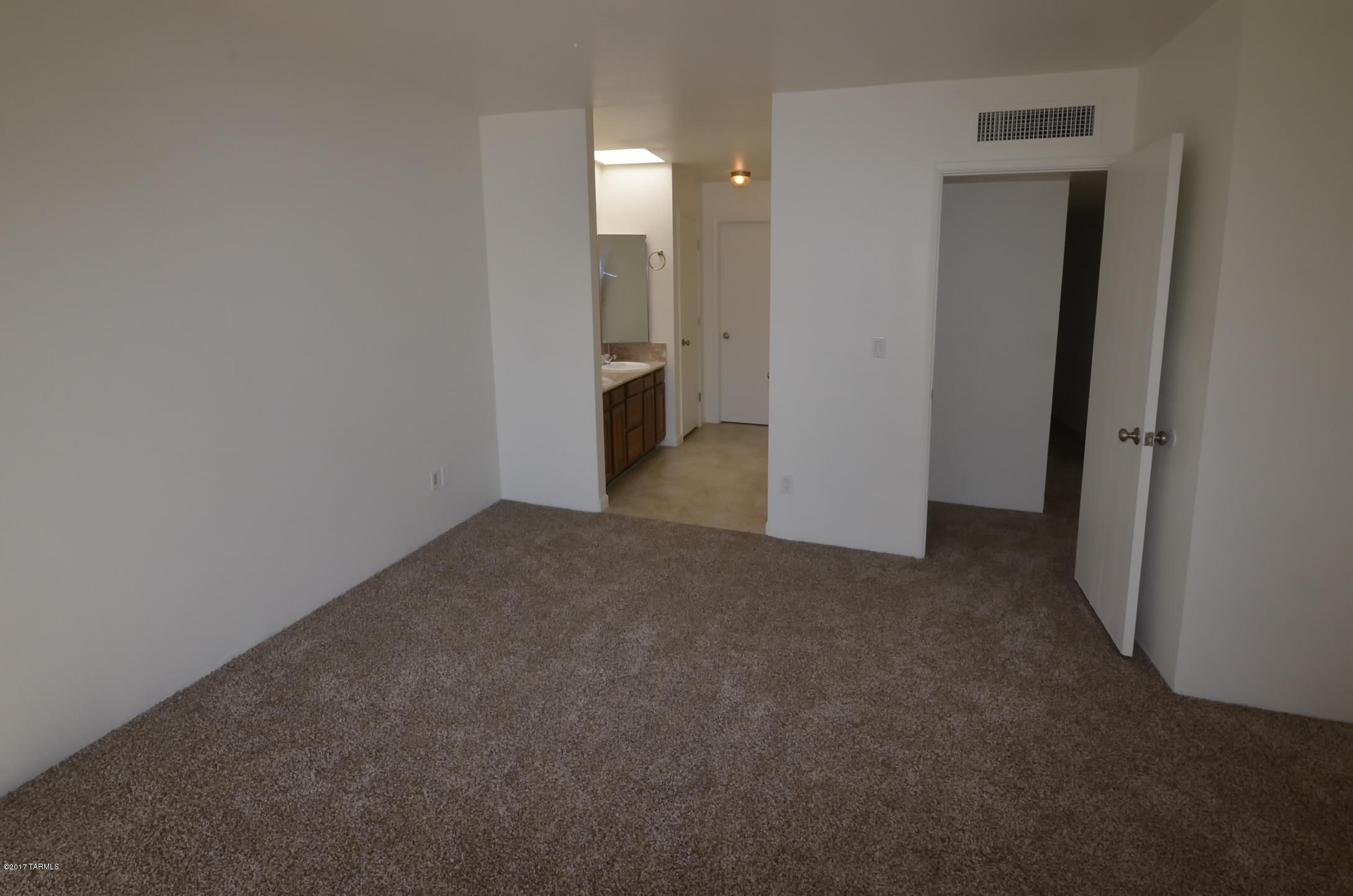 1949 North Swan Road, Unit 17 Tucson, AZ 85712 - Photo 24 of 34