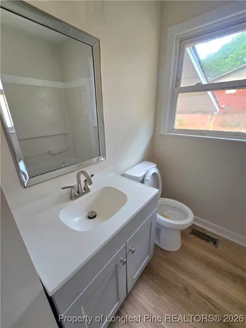 $950 | 705 Dwain Drive, Fayetteville, NC 28305