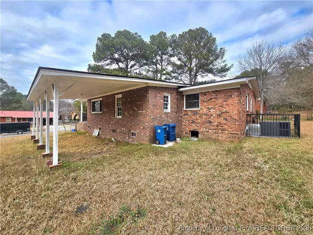 $950 | 705 Dwain Drive, Fayetteville, NC 28305